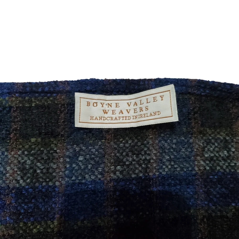 Boyne Valley Weavers‎ Plaid Scarf Blue Black Wool Fringe Handcrafted Ireland